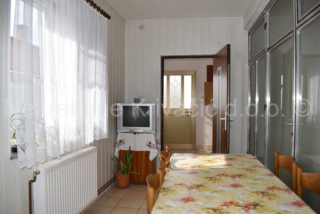 Image 6252610 - 6