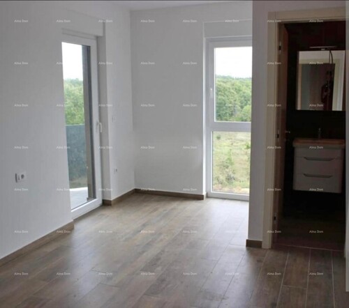 Stan Luksuzni petosobni stan na prodaju – 150 m², vrh zgrade, novogradnja