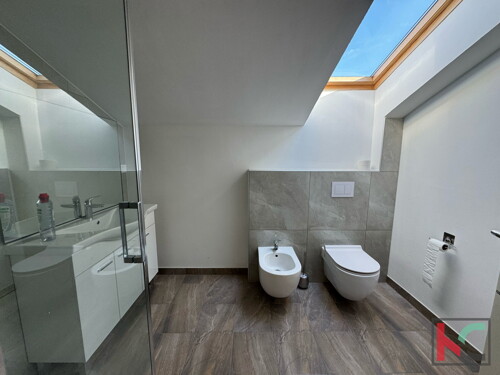 Thumbnail 6253181 - 7