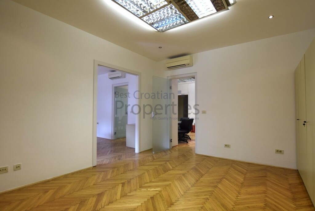 Image 6253267 - 7