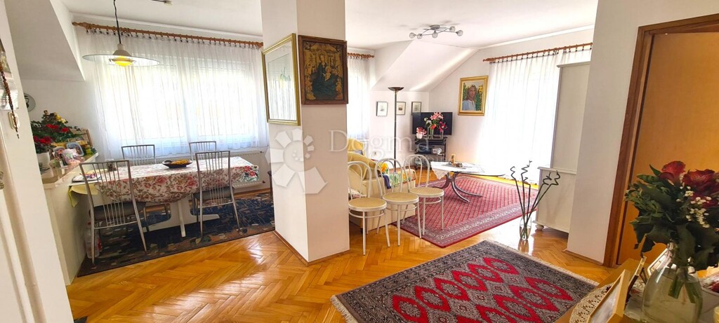 Image 6253443 - 6