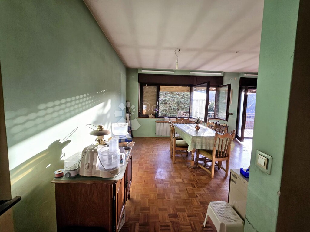 Image 6253446 - 6