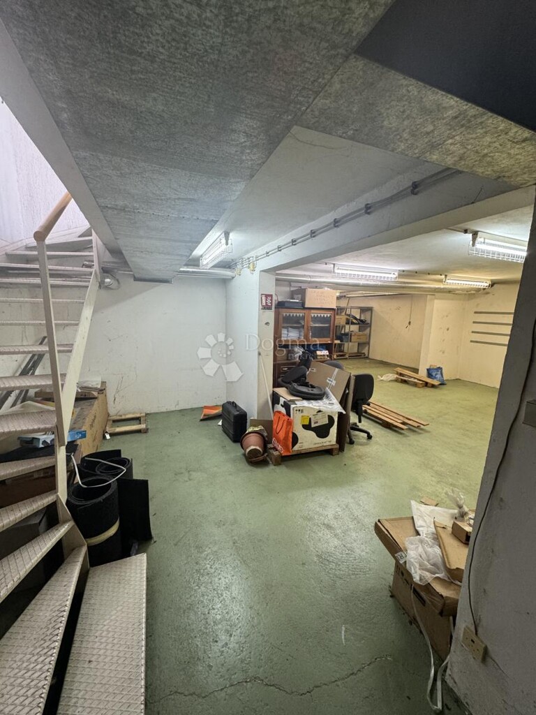 Image 6253450 - 9