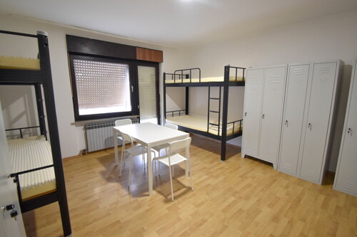 Stan, najam-za radnike, Zagreb, Dubrava, 55m2 (6-8 osoba)