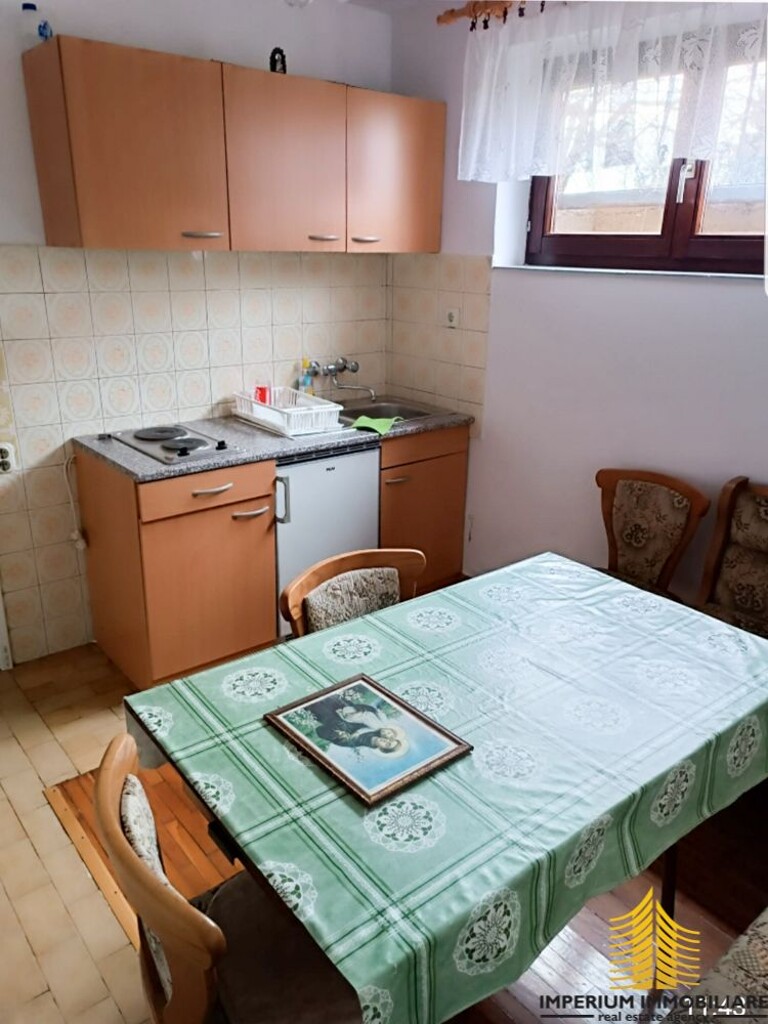 Image 6253687 - 7