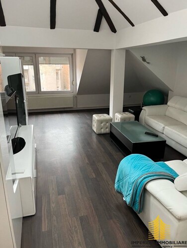 NAJAM LUKSUZNOG DVOETAŽNOG STANA U CENTRU GRADA – 150m²