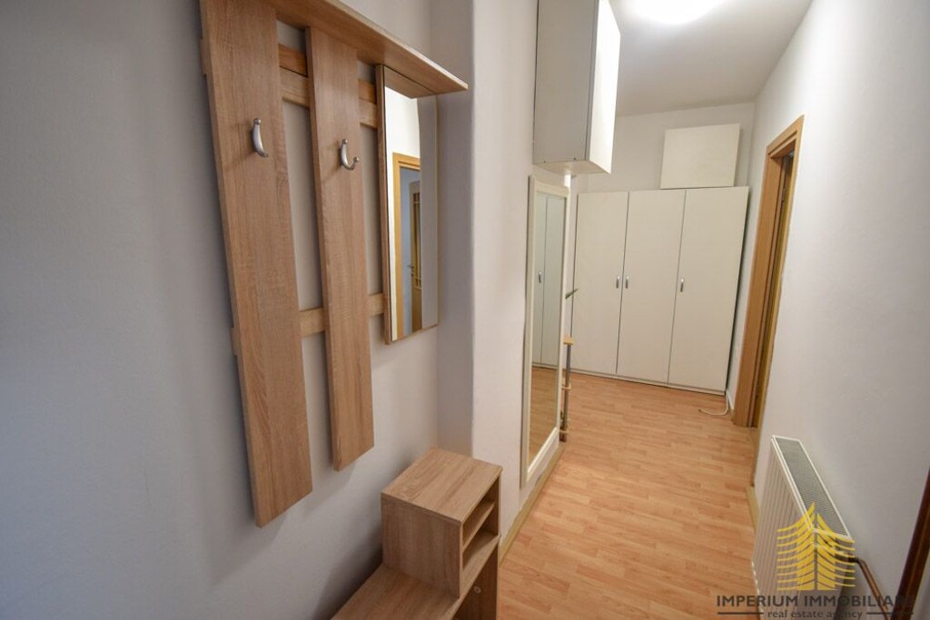 Image 6253774 - 7