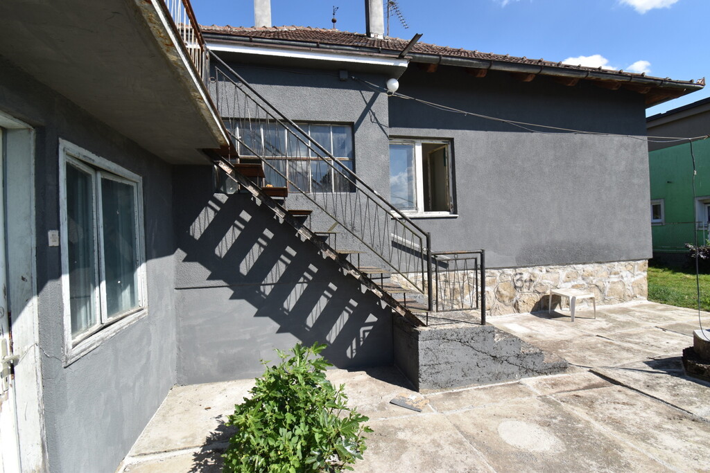 Image 6253821 - 11