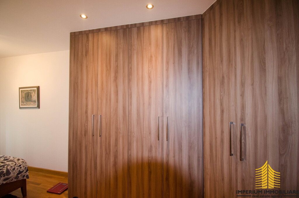Image 6253830 - 3