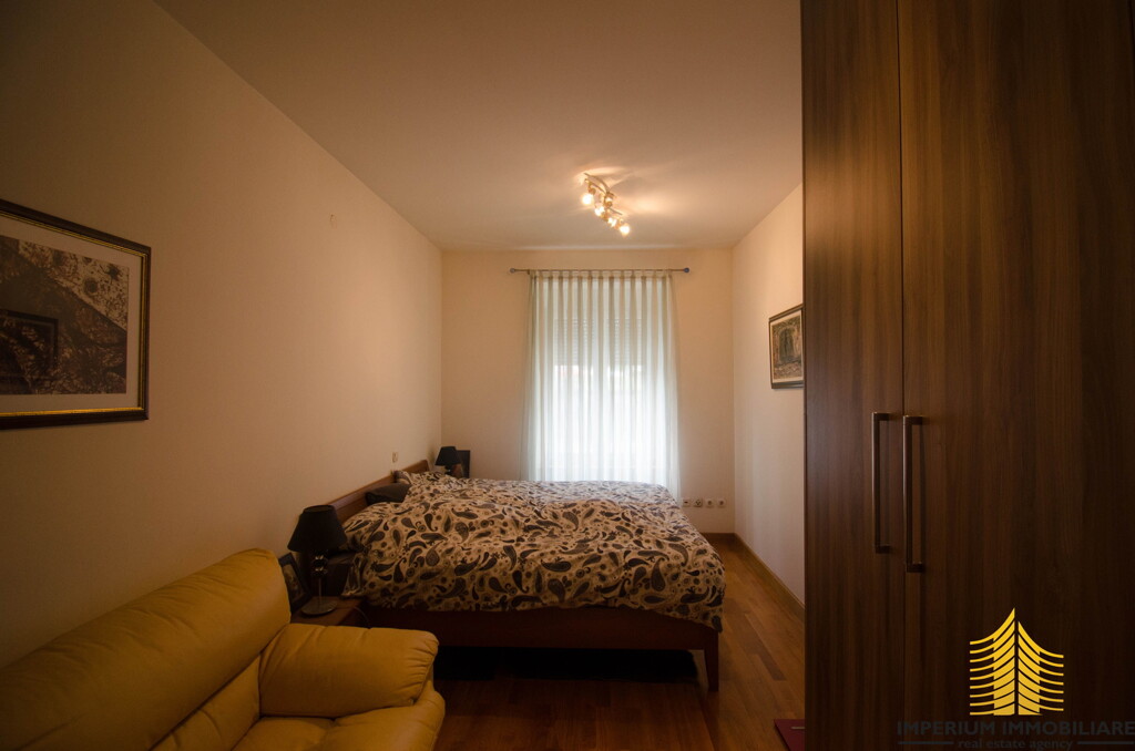 Image 6253830 - 7