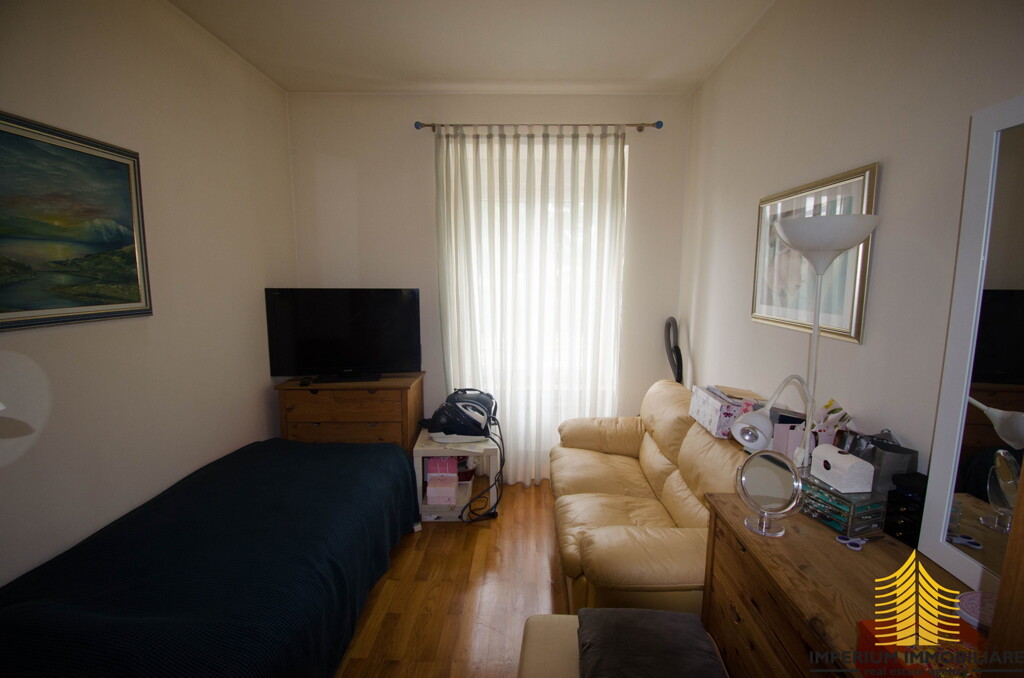 Image 6253830 - 5