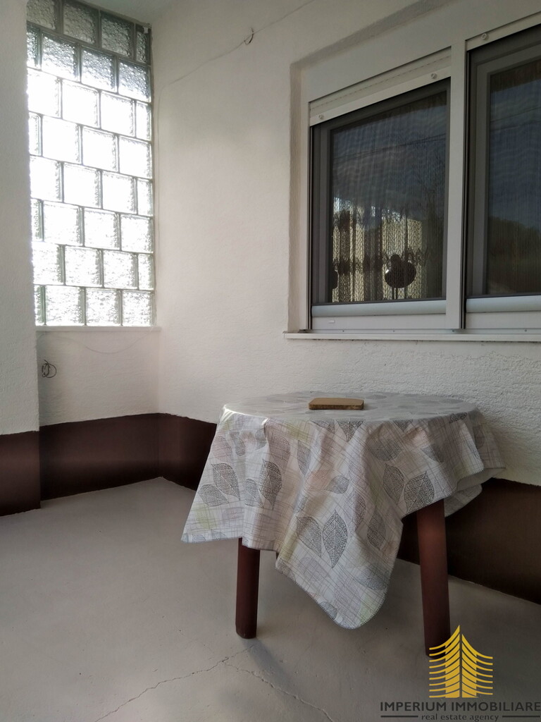Image 6253855 - 8