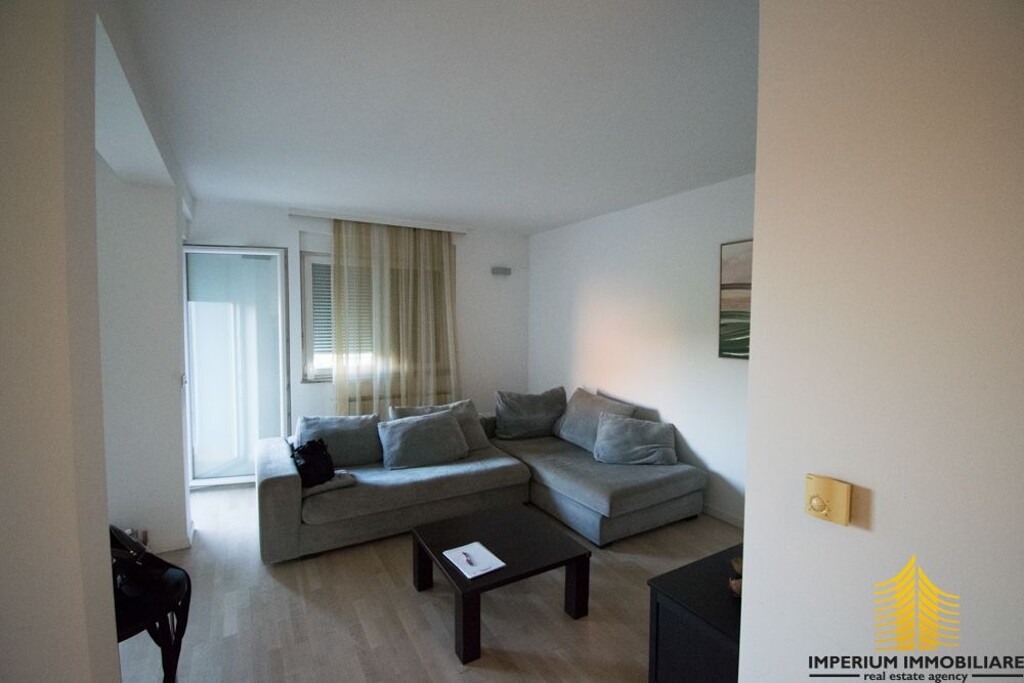 Image 6253858 - 8