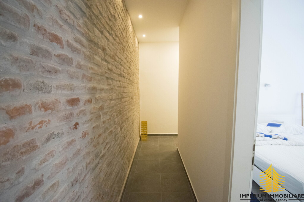Image 6253863 - 6