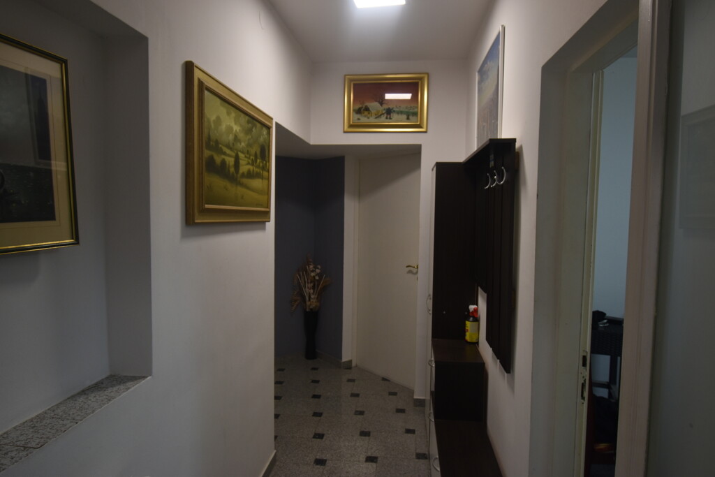 Image 6253898 - 9
