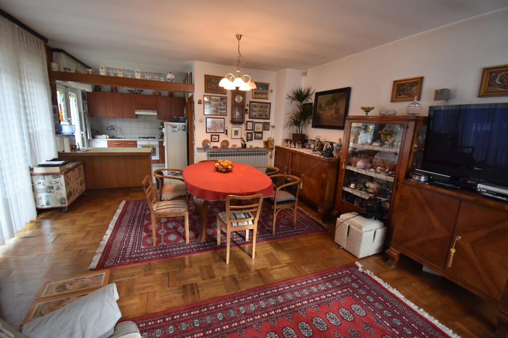 Image 6253900 - 20