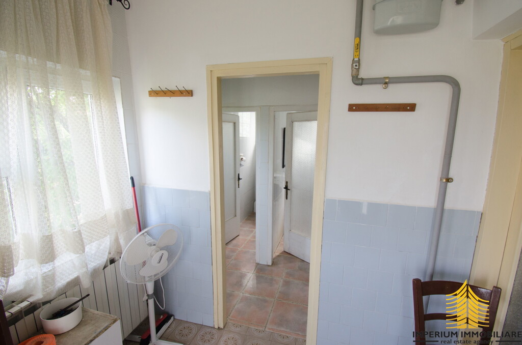 Image 6253958 - 9