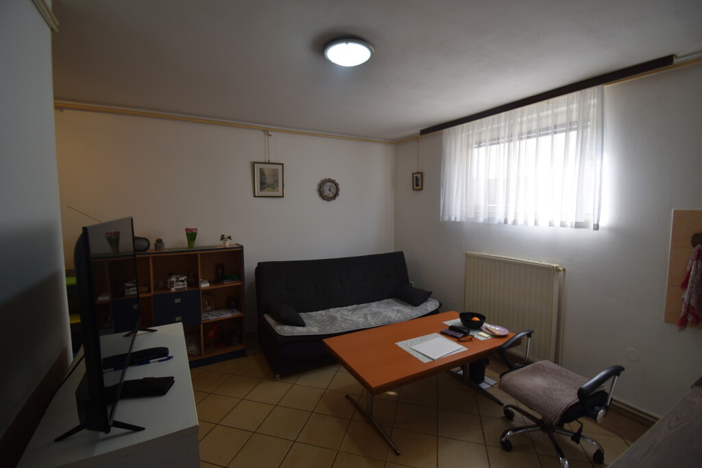 Image 6253962 - 6