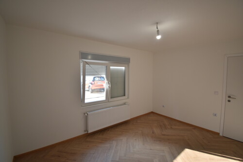 Thumbnail 6253974 - 13