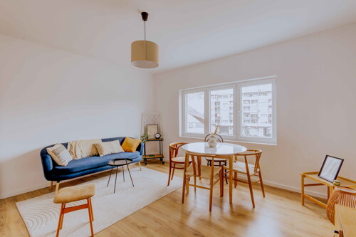 Tresnjevka, 50m2, 3sobni, NOVOADAPTIRAN, blizina placa, podno grijanje