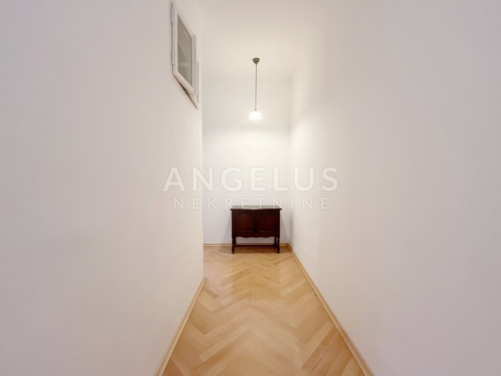 Image 6254178 - 9