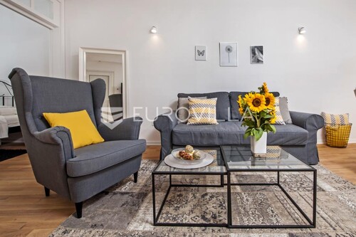 Istra, Rovinj, uređen apartman na odličnoj lokaciji