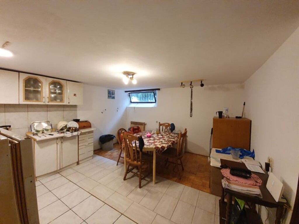 Image 6254362 - 2