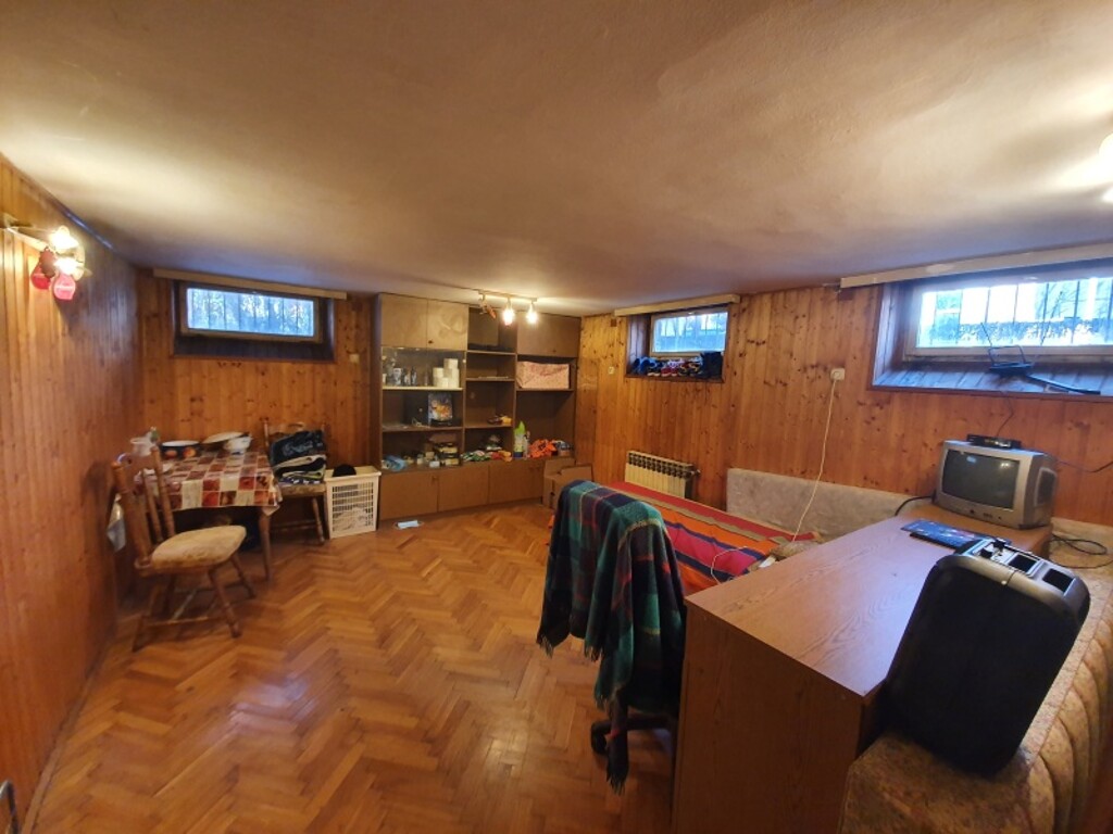 Image 6254362 - 4