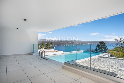 Opatija - Luksuzan dvoetažni stan sa bazenom 420,82 m2