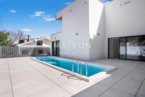 Opatija - Luksuzan stan sa bazenom 360,38 m2
