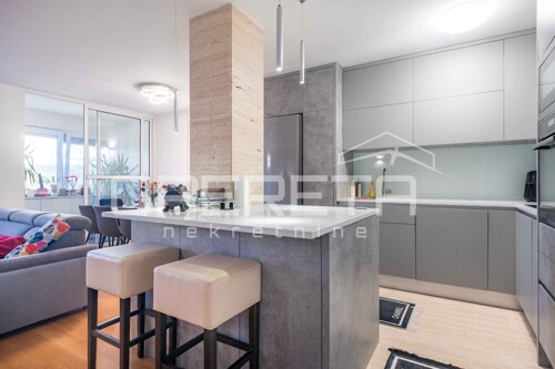 Thumbnail 6254896 - 3