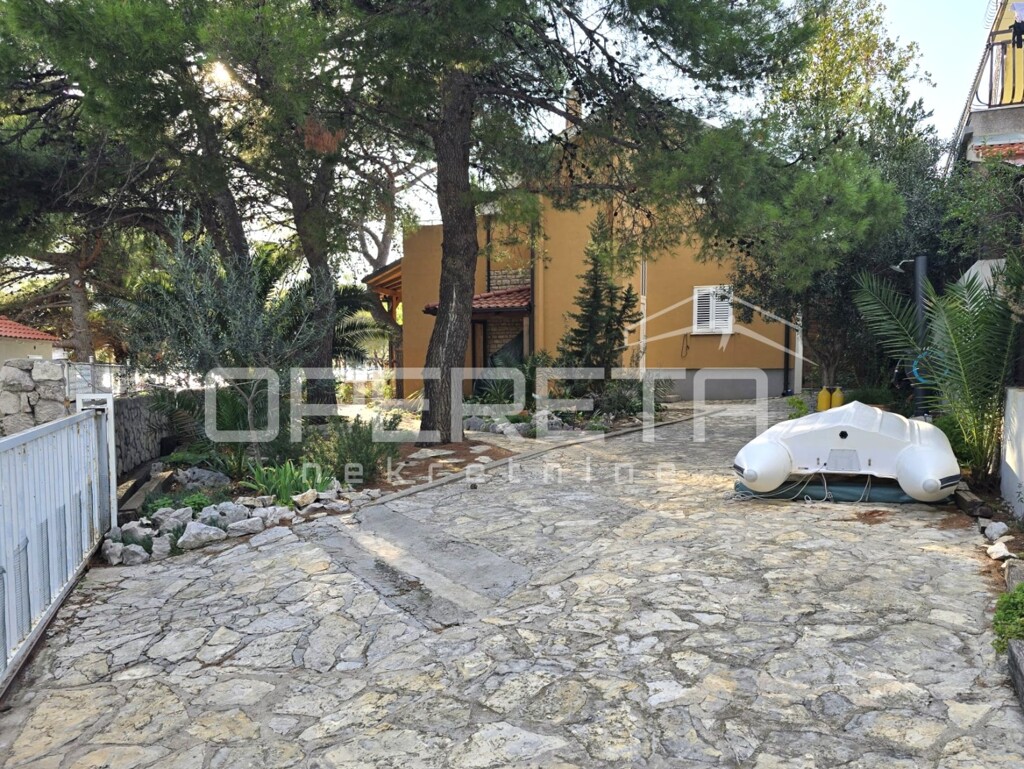 Image 6254898 - 3