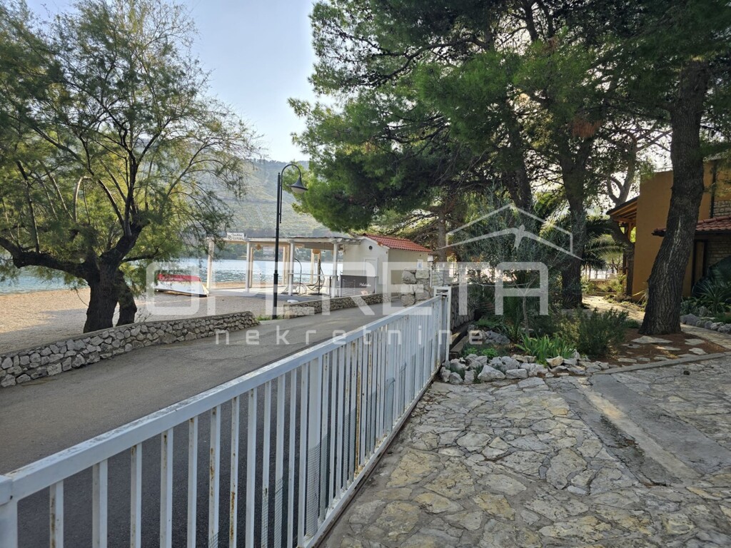 Image 6254898 - 10