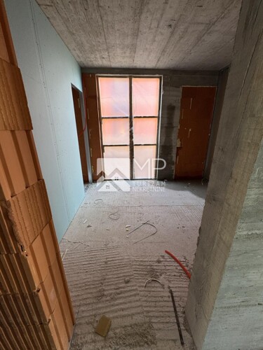 Thumbnail 6254944 - 3