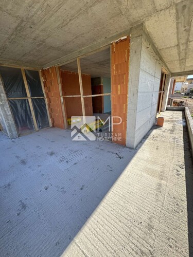 Thumbnail 6254944 - 11