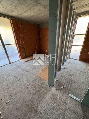 Thumbnail 6254944 - 7