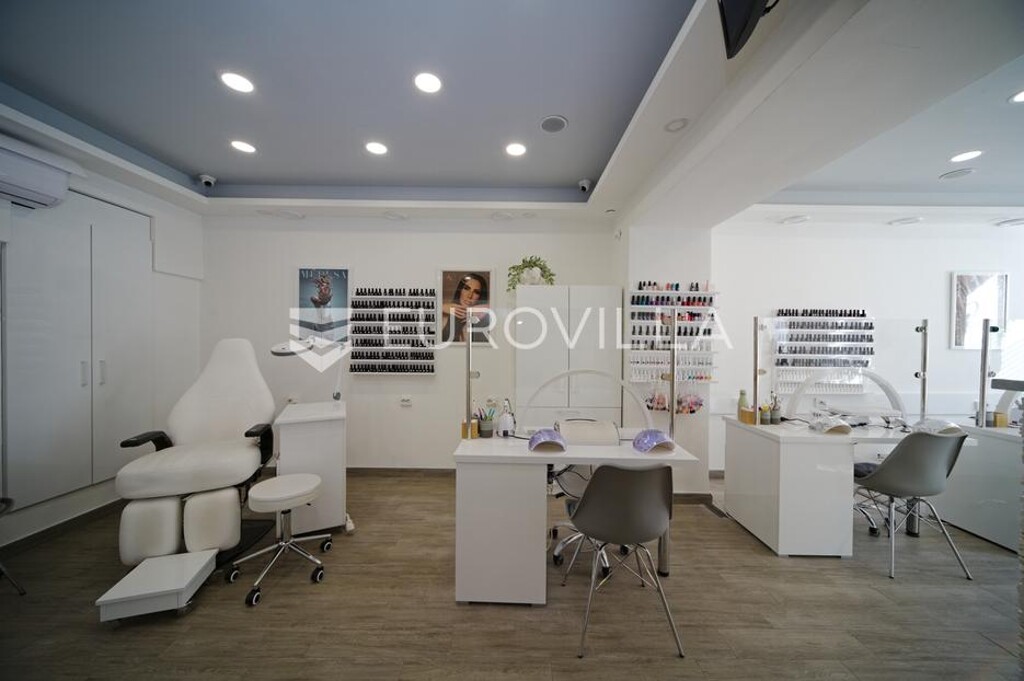 Image 6256319 - 3