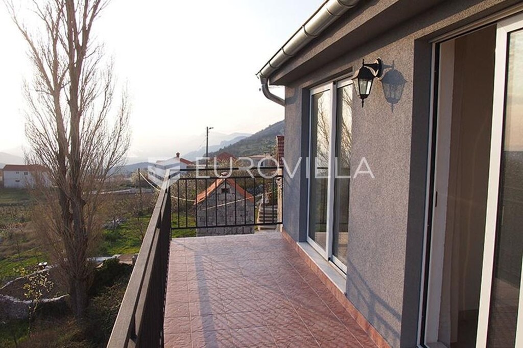 Image 6256321 - 2