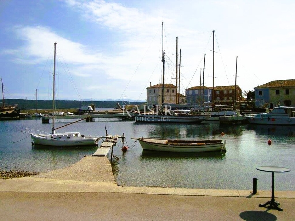 Image 6256500 - 15