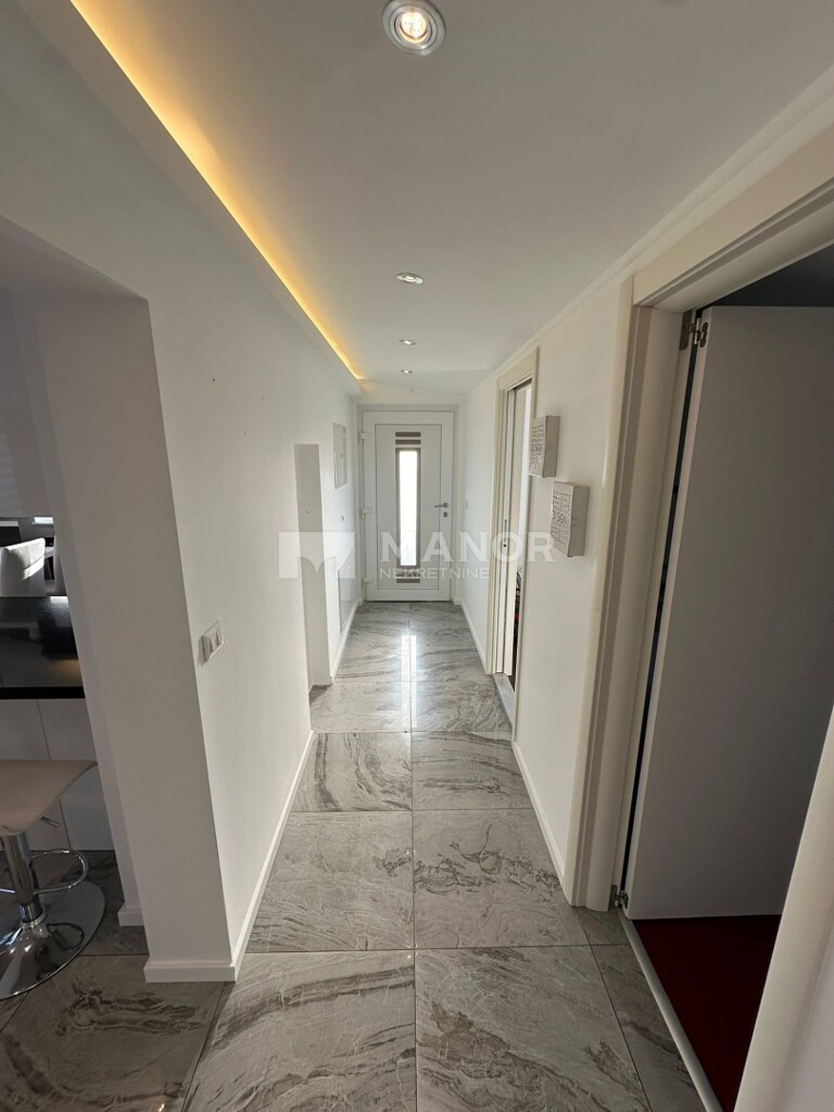 Image 6256507 - 11