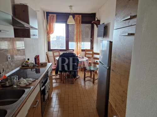 RASTOČINE-ODLIČAN STAN ZA INVESTICIJU, 86 m2, 3S+DB