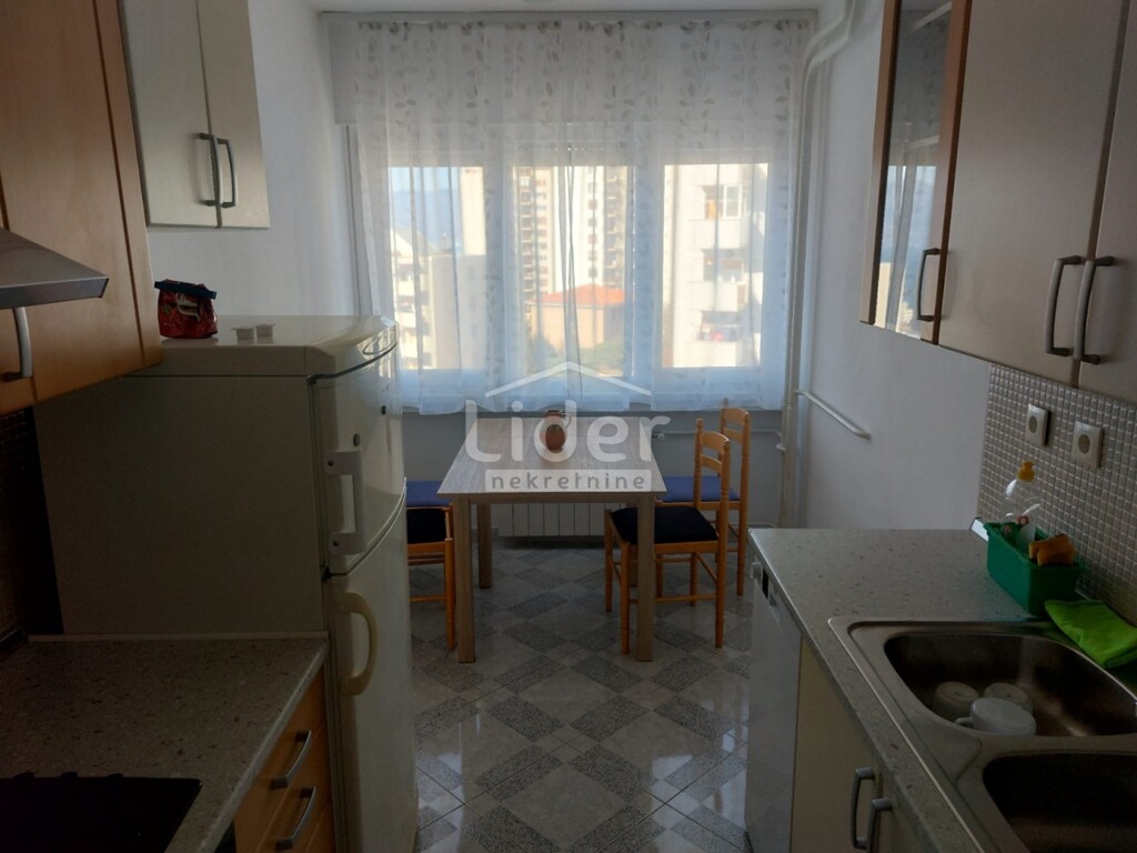 Image 6320400 - 7