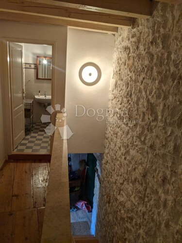 Thumbnail 6320428 - 12