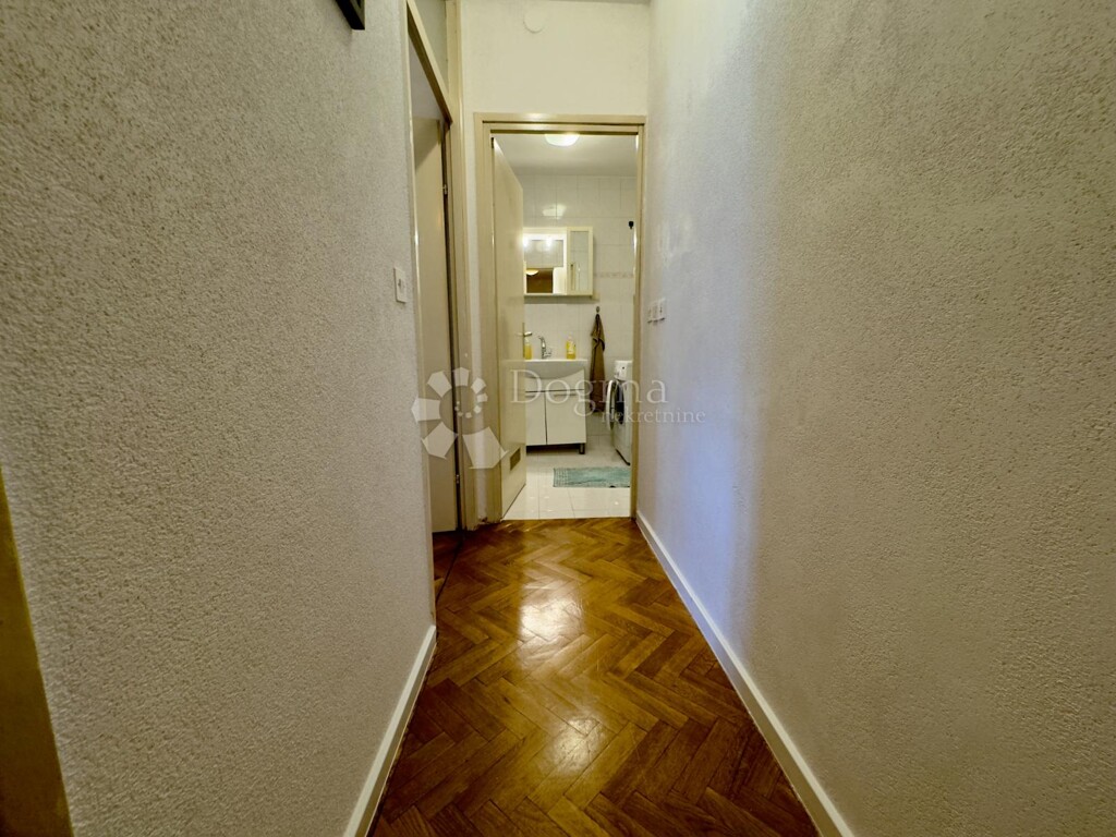 Image 6320437 - 18