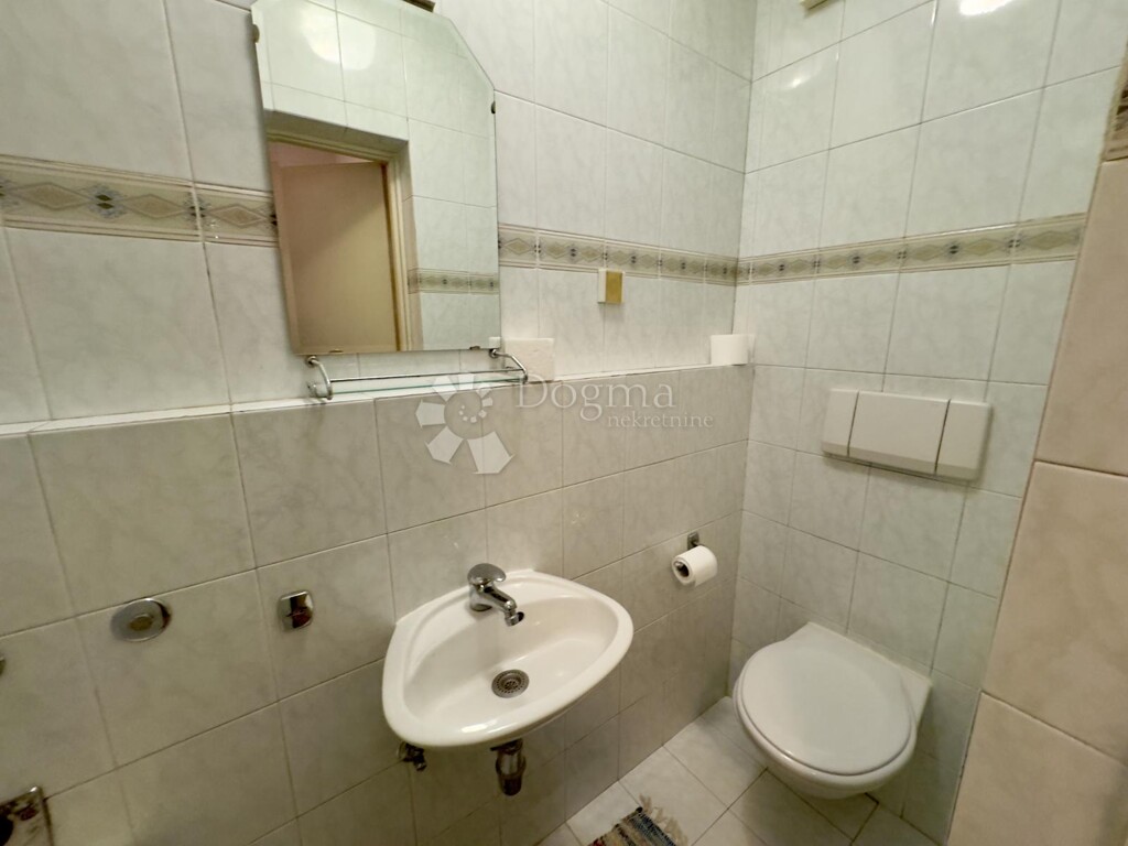 Image 6320437 - 13