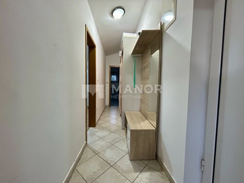 Thumbnail 6320681 - 6