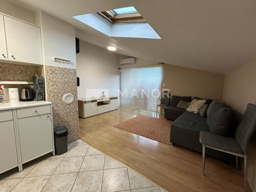 Thumbnail 6320681 - 3