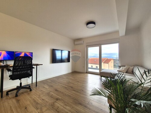 RIJEKA,KASTAV- NOVOGRADNJA, stan 1S+DB, parking, terasa, pog