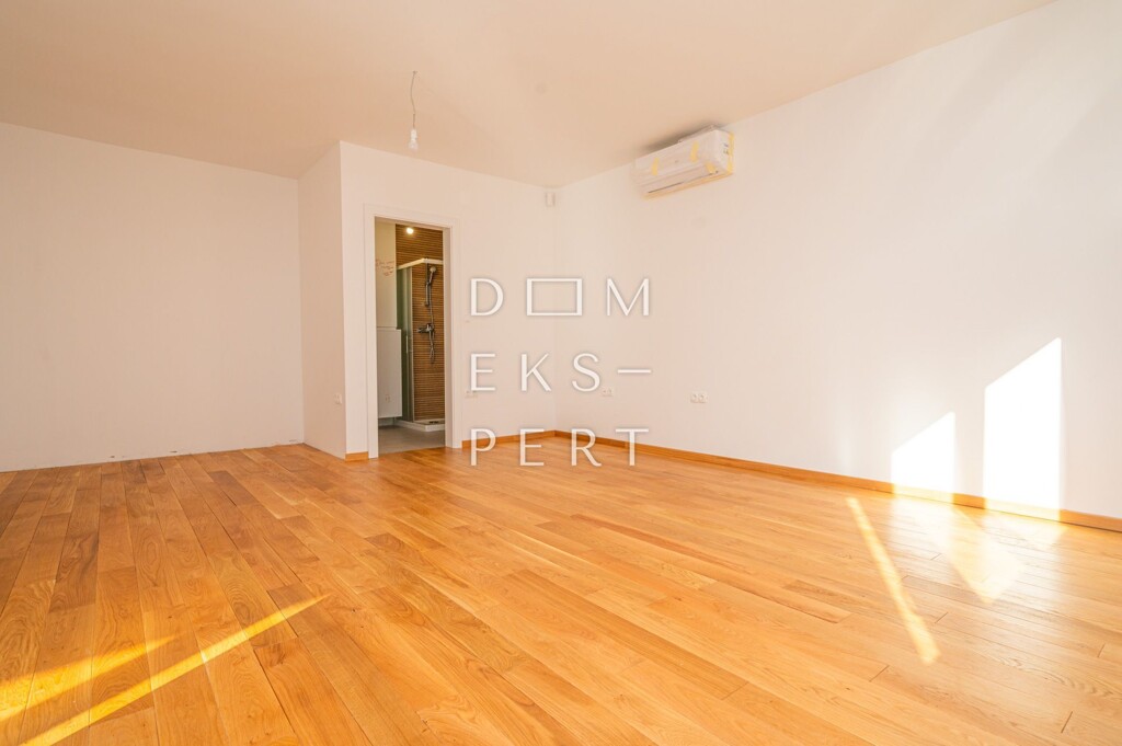 Image 6321715 - 3