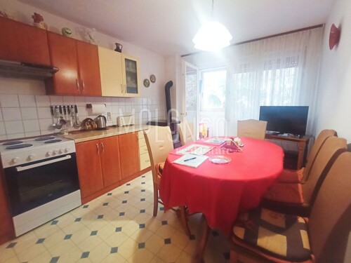 DRENOVA, stan 54.26m2, 2skl 1 kat, balkon, mogućnost 2s+db